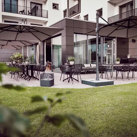 Adebar Stadthotel ホテル ディンゴルフィング