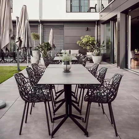 ホテル Adebar Stadthotel