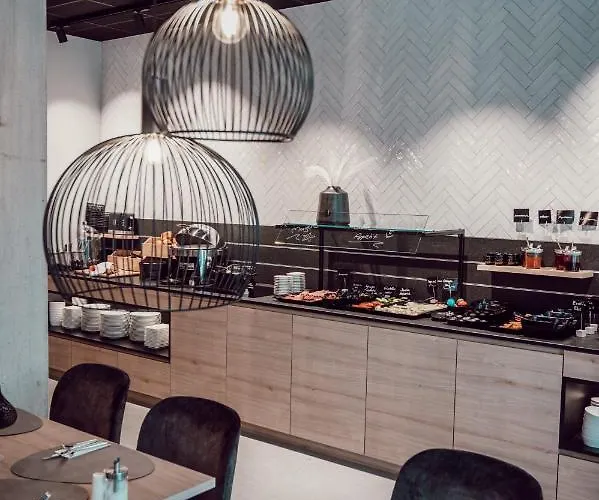 Adebar Stadthotel Szálloda Dingolfing