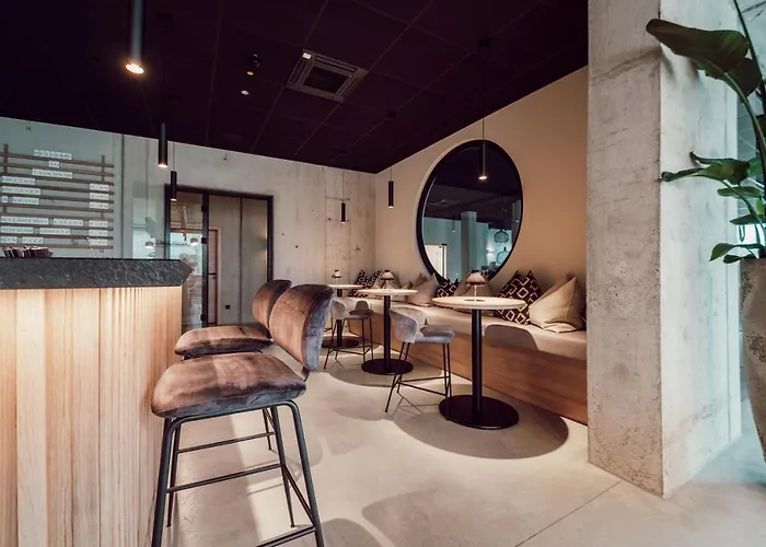 Szálloda Adebar Stadthotel 4*