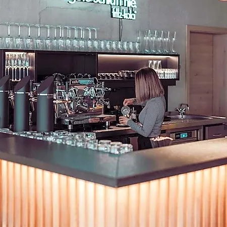 Adebar Stadthotel
